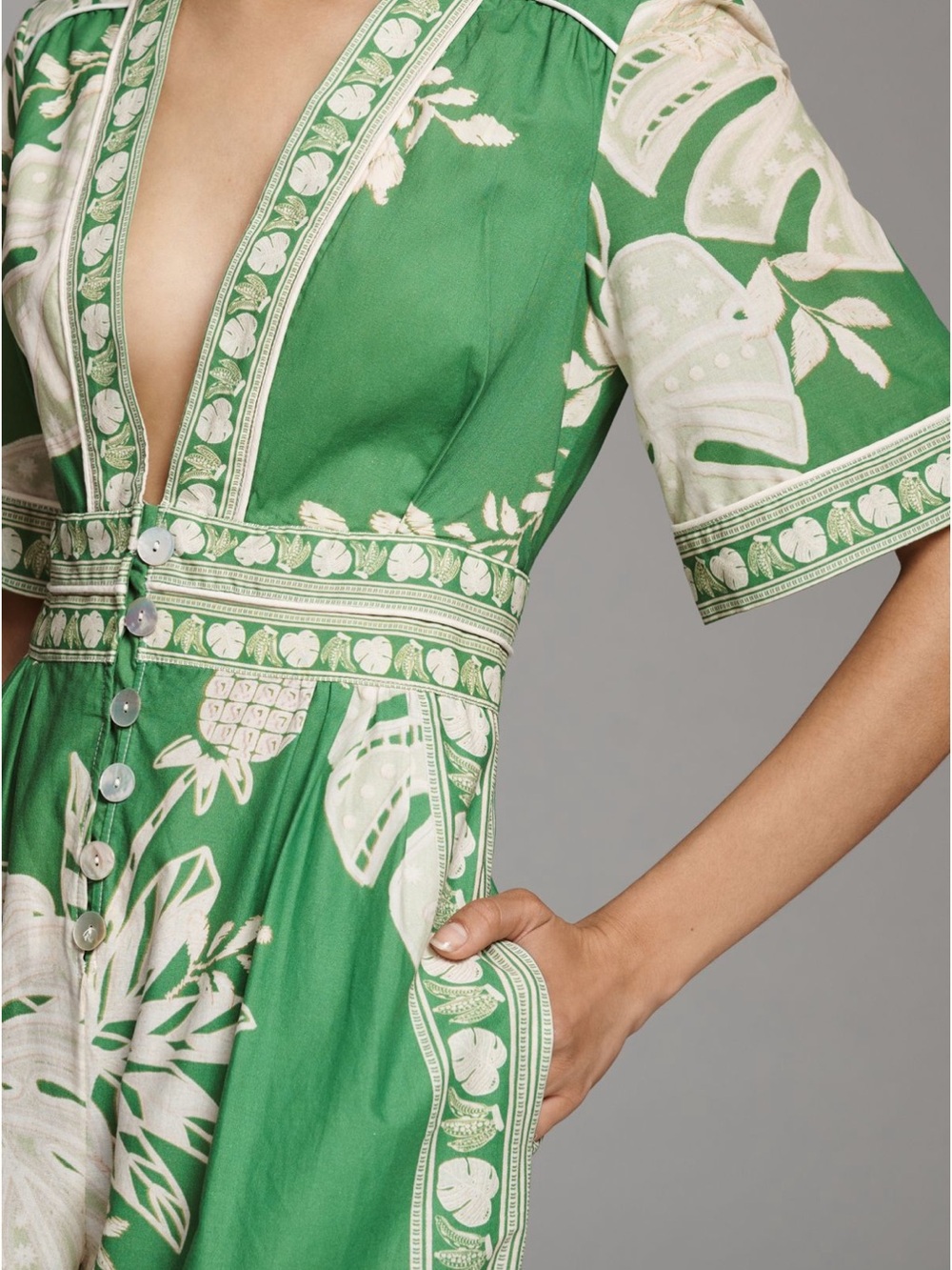 FARM Rio Lace Monsteras Jumpsuit L - Picture 4 of 9
